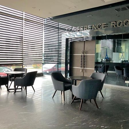 Pariss Hotel Джохор Бахру Екстериор снимка