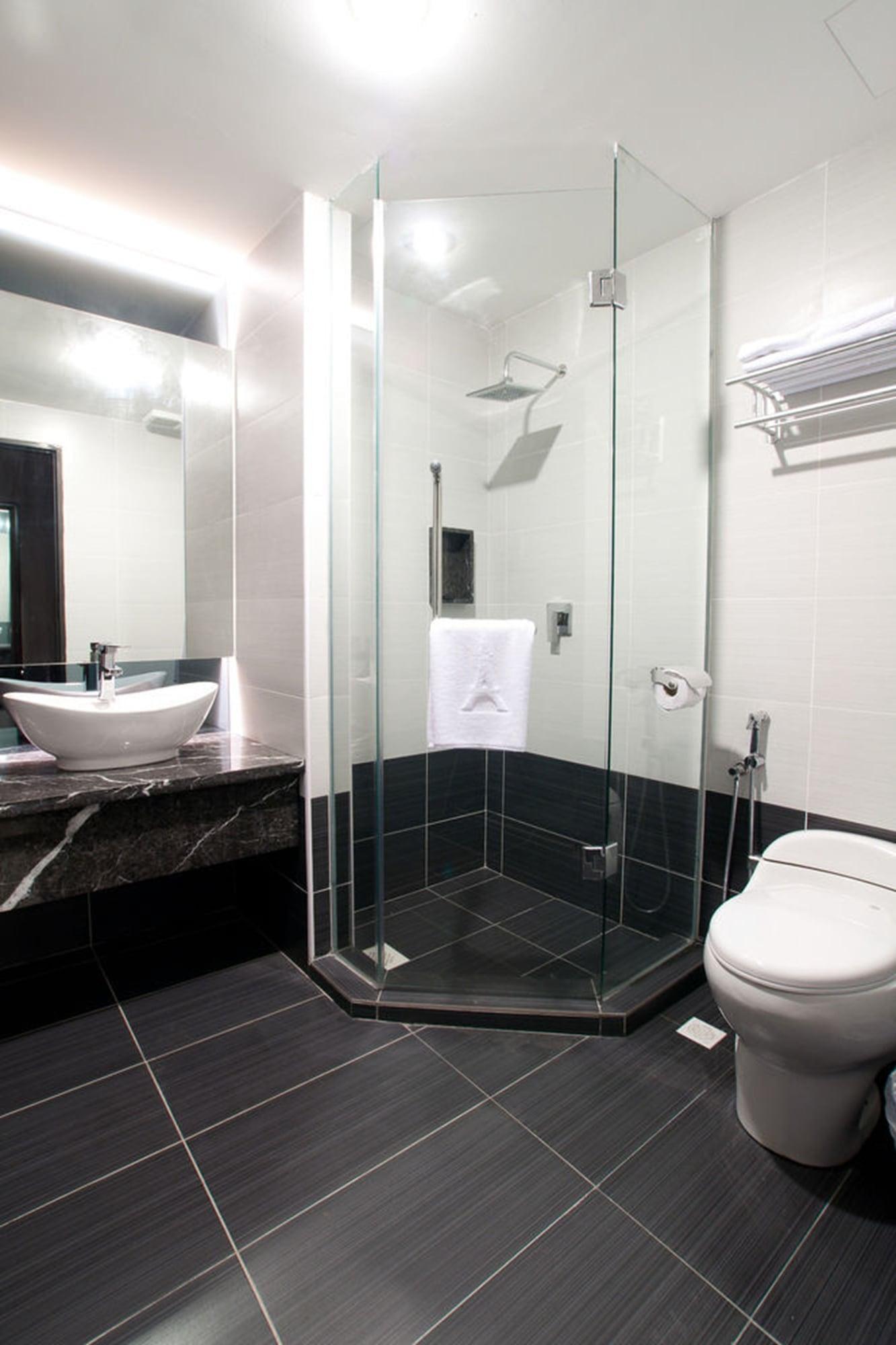 Pariss Hotel Джохор Бахру Екстериор снимка